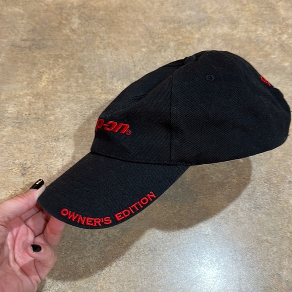 Mens preowned Snap On hat adjustable - Picture 2 of 7